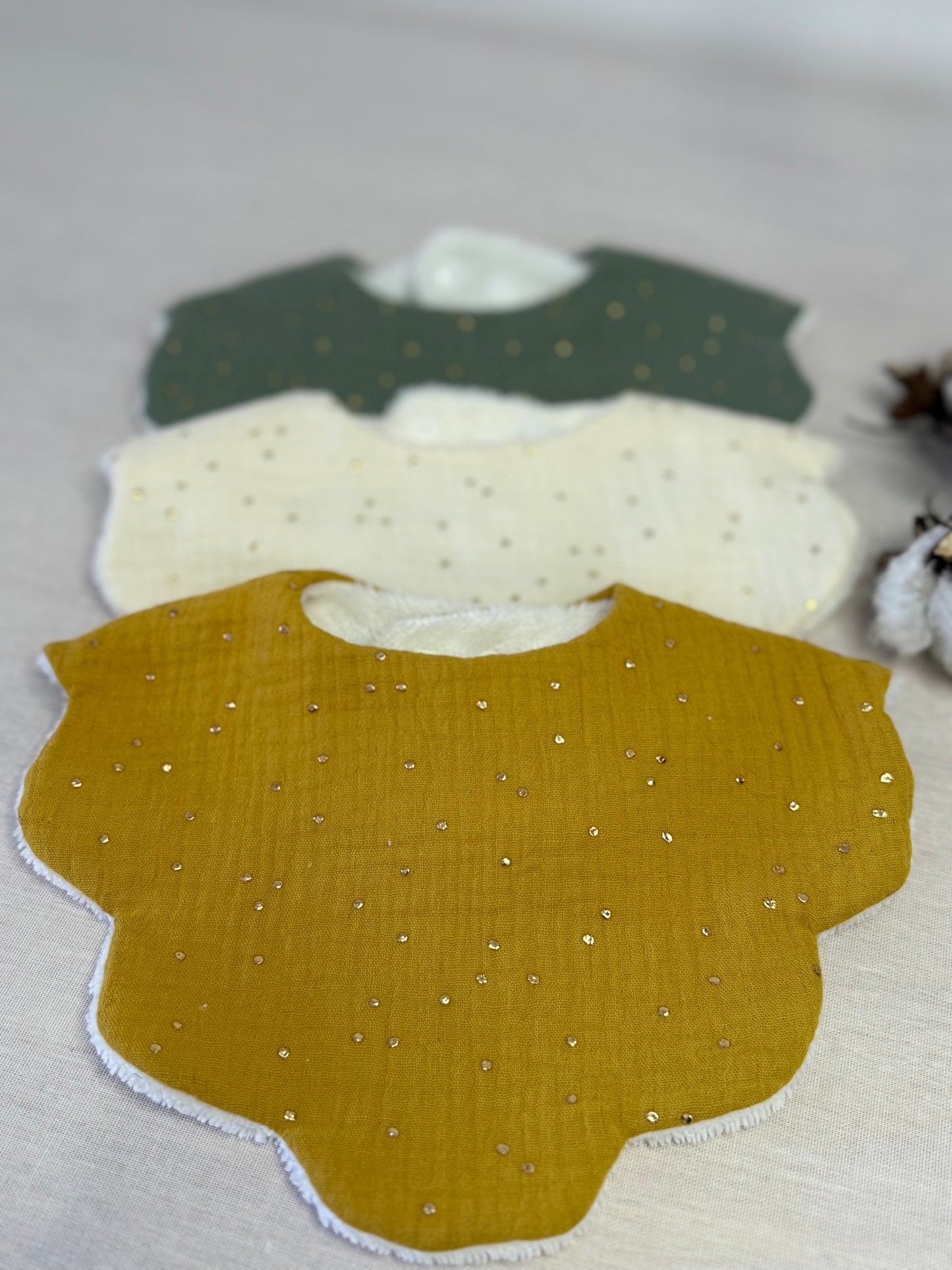 Lot de 3 bavoirs fleur en double gaze